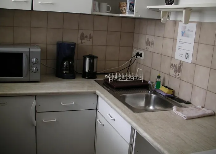 Πανσιόν Happyhostel